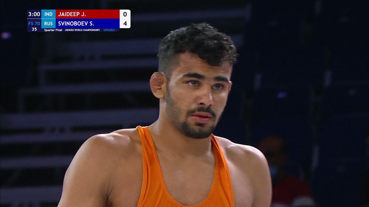 1/4 FS - 70 kg: J. JAIDEEP (IND) v. S. SVINOBOEV (RUS) background