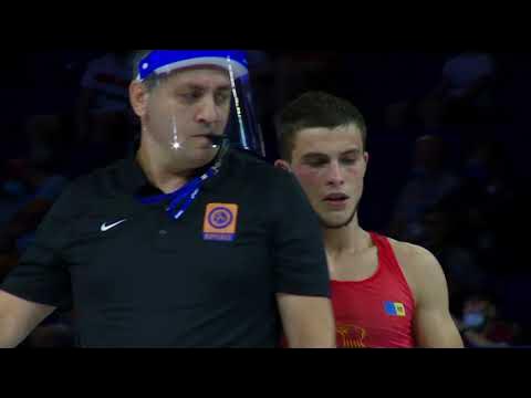 Qual. FS - 57 kg: D. LIUTCANOV (MDA) v. D. PURVEE (MGL) background