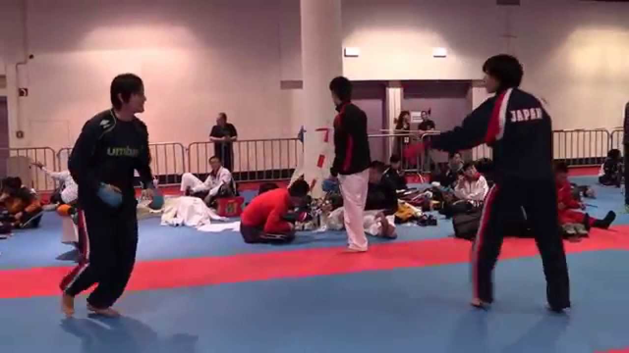 Japanese female kumite warming up - 2014 World Karate Championships | WORLD KARATE FEDERATION