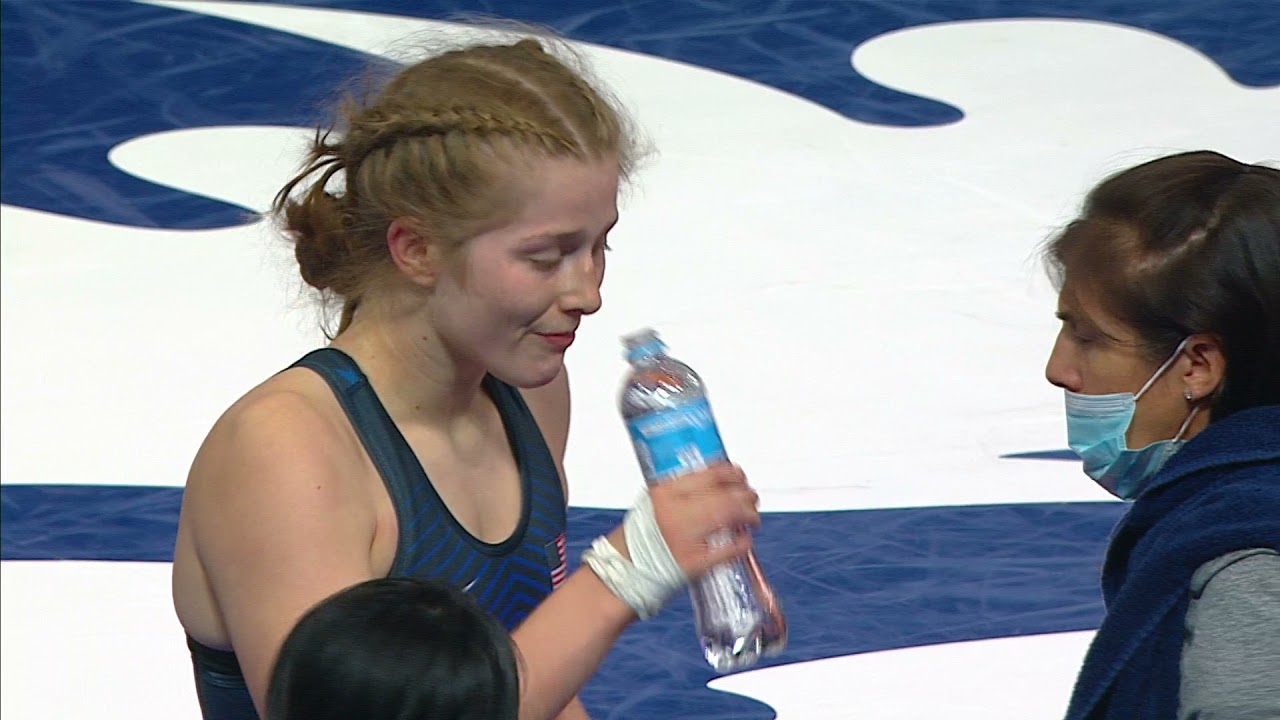 Qual. WW - 57 kg: M. MANSI (IND) v. C. DICUGNO (USA)