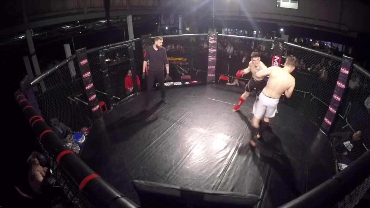 Ultra MMA | Cardiff | Tom The Suit Simmonds Vs Zarren Sanders