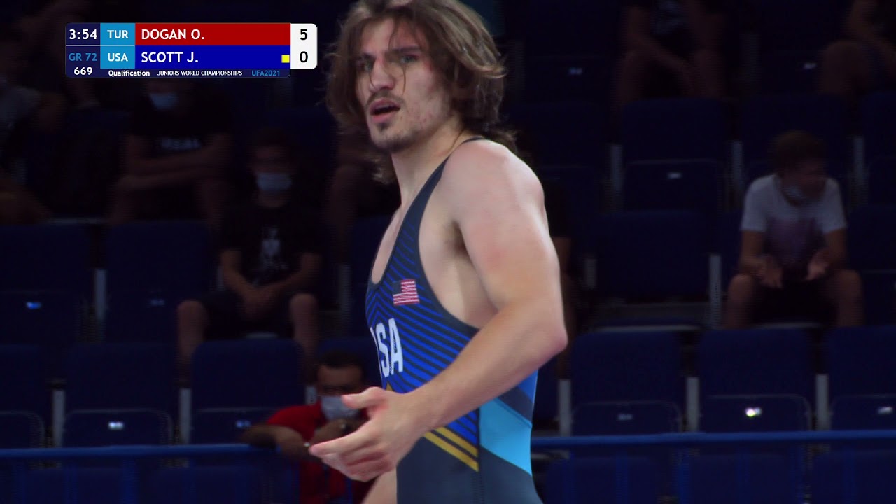 Qual. GR - 72 kg: O. DOGAN (TUR) v. J. SCOTT (USA) background