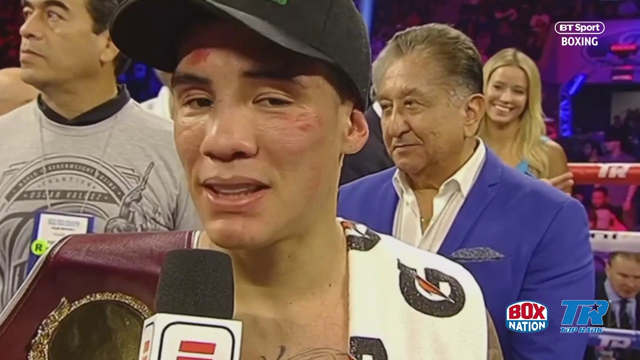 "I want to fight Josh Warrington!" Oscar Valdez returns from broken jaw and now wants to unify background