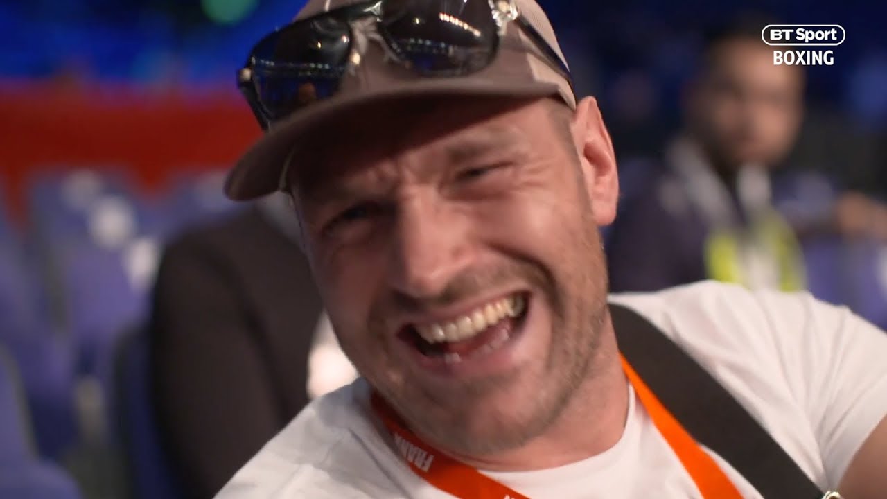 "Dillian Whyte couldn't drop his granny!" Tyson Fury on Deontay Wilder contract, says he'll slap him background