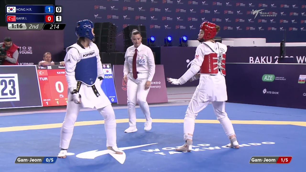 214 R32 Women 67kg KOR HONG H R TUR KAYIR I