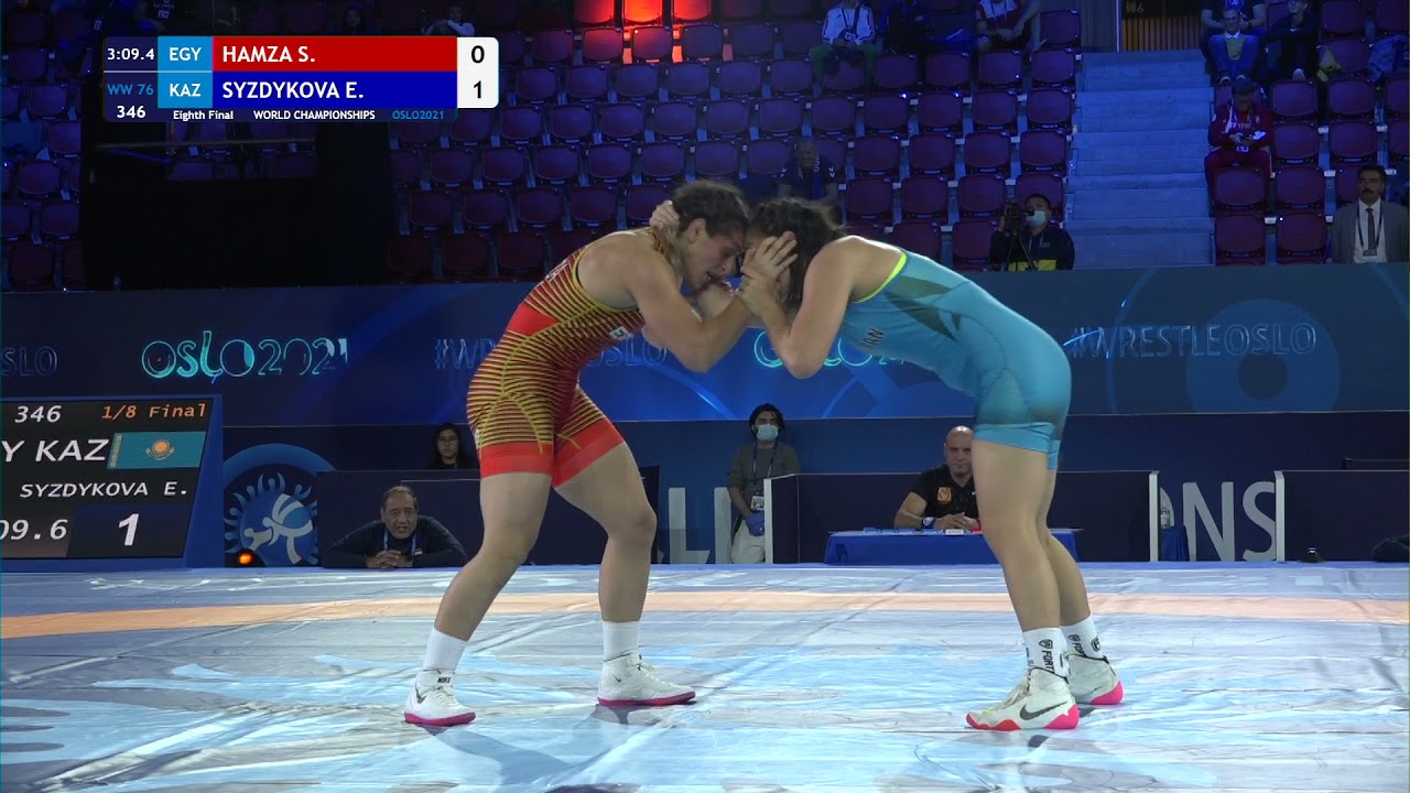 1/8 WW - 76 kg: S. HAMZA (EGY) v. E. SYZDYKOVA (KAZ) background