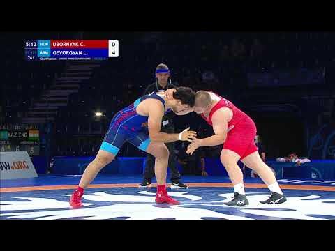 Qual. FS - 125 kg: C. UBORNYAK (HUN) v. L. GEVORGYAN (ARM) background