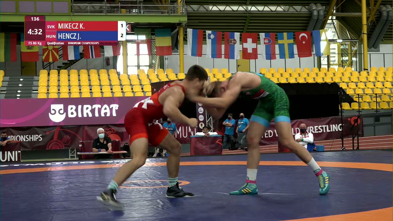 Qual. FS - 86 kg: K. MIKECZ (SVK) v. J. HENCZ (HUN)