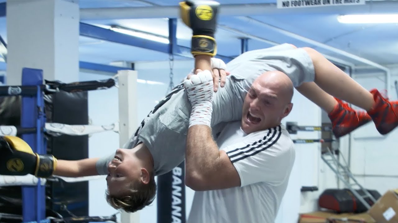 This is why he's the People's Champ! Tyson Fury spars young fan and makes his day