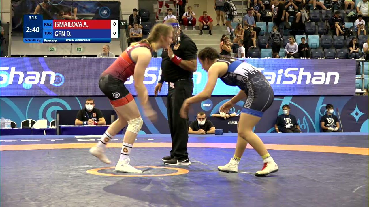 Repechage WW - 65 kg: A. ISMAILOVA (KAZ) v. D. GEN (TUR) background