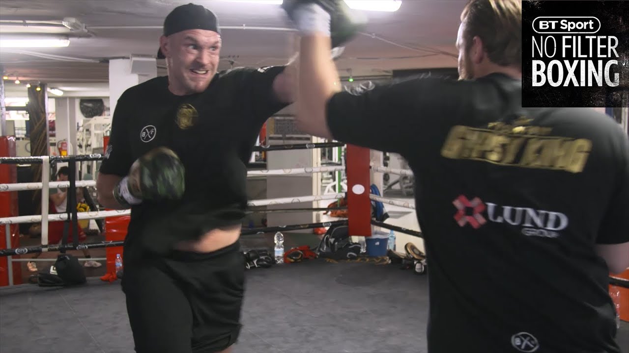 Tyson Fury looks in the shape of his life and is already back training! ЁЯФе background