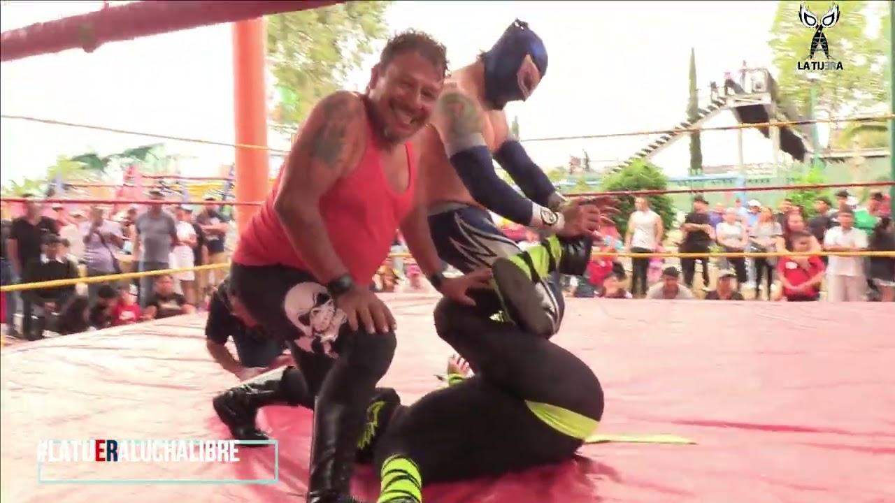Lobo Extreme y Poeta Vs Yago e Iroshi con la Caravana Perros del Mal Súper Tarín background