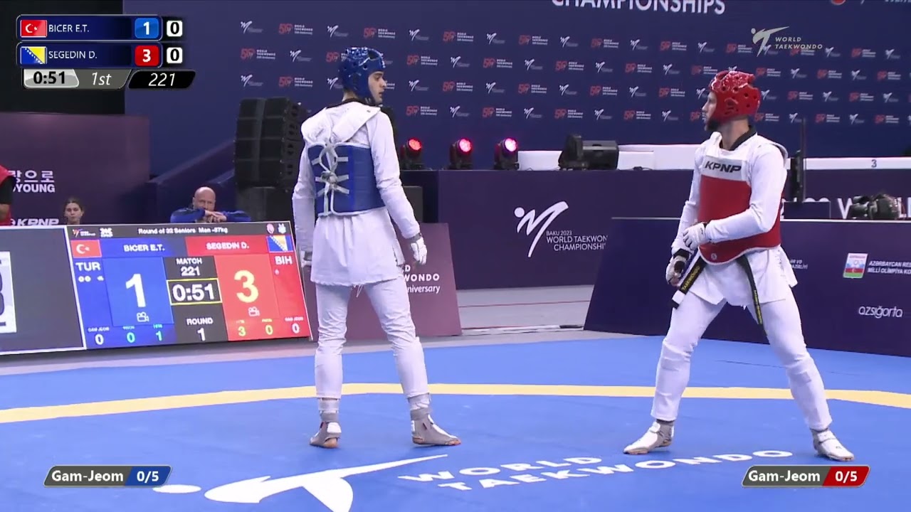 221 R32 Men 87kg TUR BICER E T BIH SEGEDIN D background