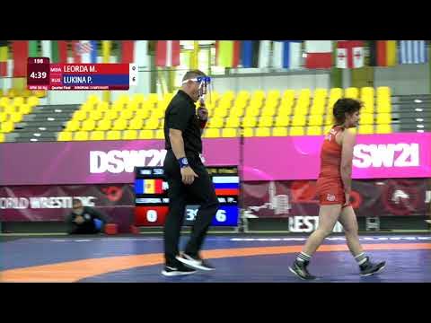 1/4 WW - 50 kg: M. LEORDA (MDA) v. P. LUKINA (RUS) background