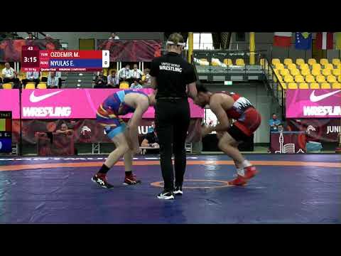 1/4 FS - 70 kg: M. OZDEMIR (TUR) v. E. NYULAS (ROU)