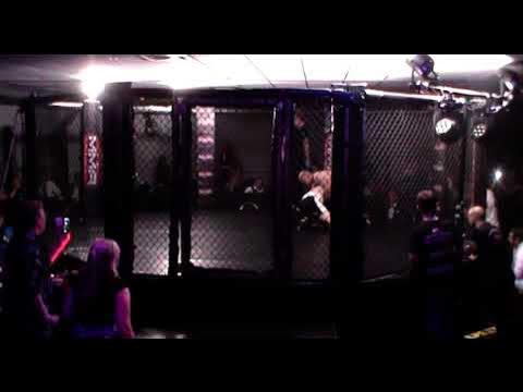 Fight 5 UMMA William Kelly vs Reece Harle background