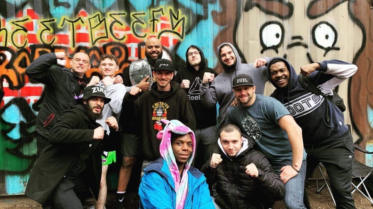 Kickin' It with Chicken! - Ep 44 background