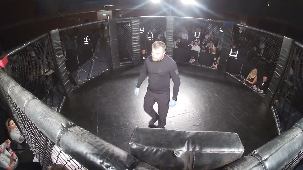 Portsmouth | MMA | Chris Hayman VS Hayden Platt background