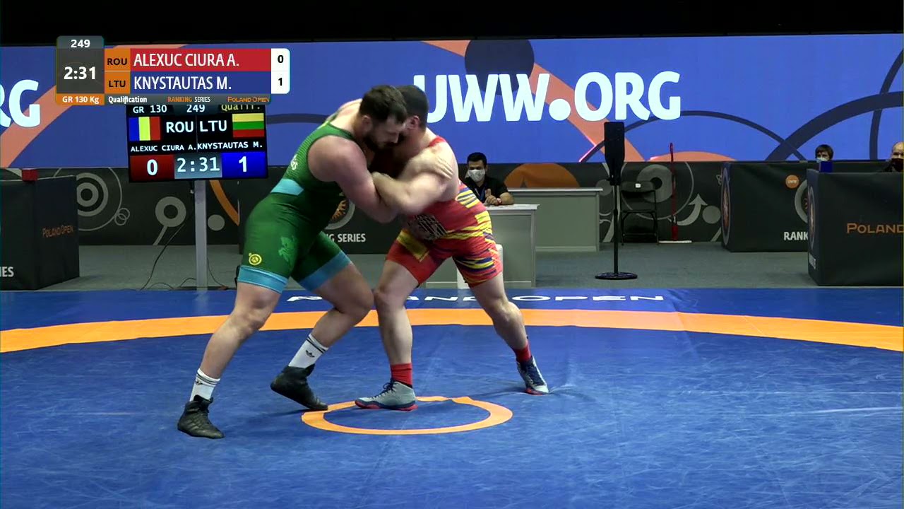 Qual. GR - 130 kg: A. ALEXUC CIURA (ROU) v. M. KNYSTAUTAS (LTU) backdrop