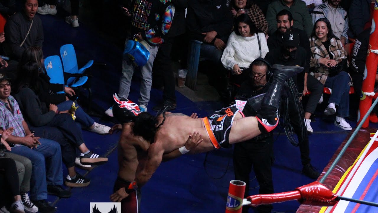 Sábado de Arena Coliseo CMLL: Los Dulces Atrapasueños Vs Alom, Infarto y Hunter background