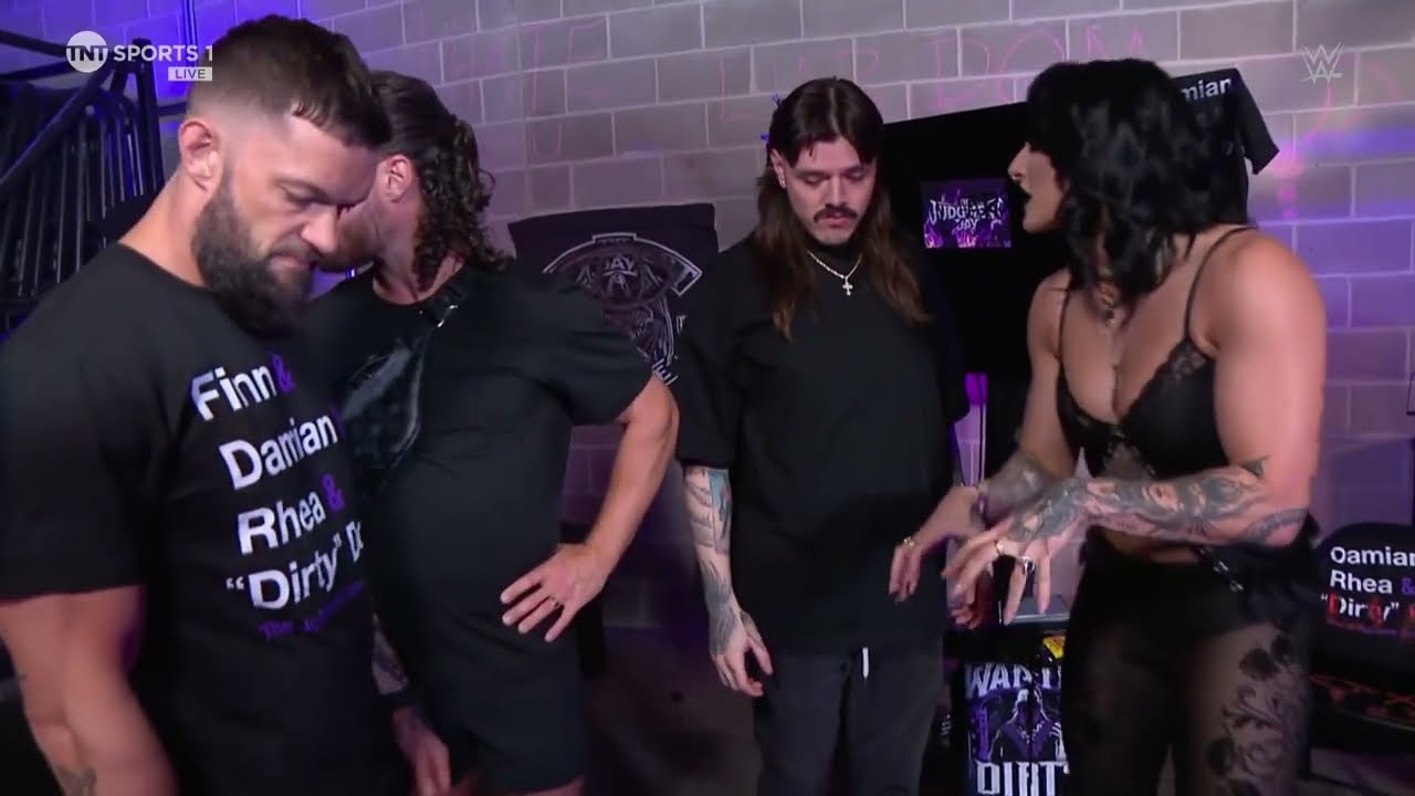 The Judgment Day realizes that Liv Morgan has destroyed their dressing room: Raw, Jul. 29, 2024 background