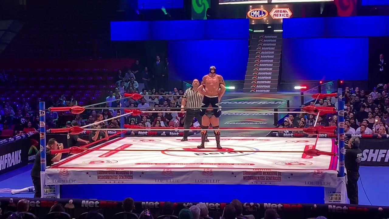 Campeonato Mundial de parejas: Ángel de Oro y Niebla Roja Vs Atlantis Jr y Star Jr background