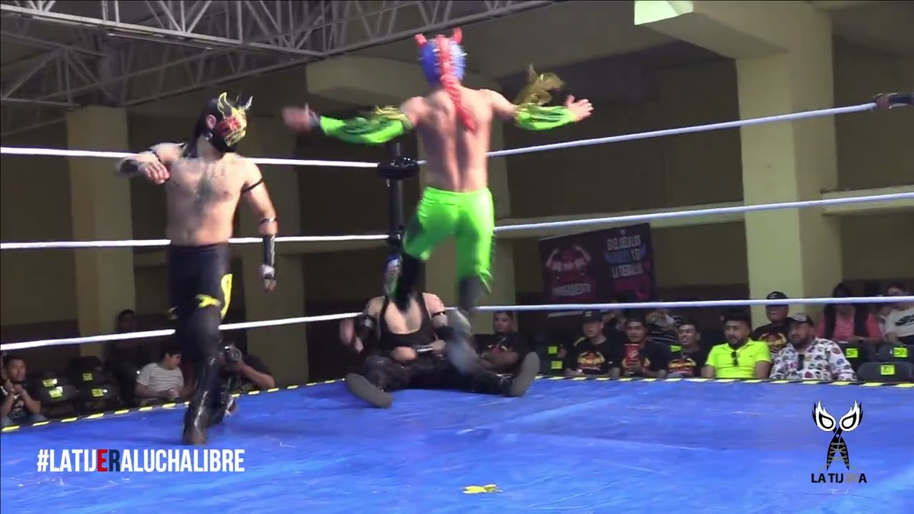 Osiris y Drago Kid Vs Lunatik Fly y Steven Manson con GILL en la Arena Caracoles background