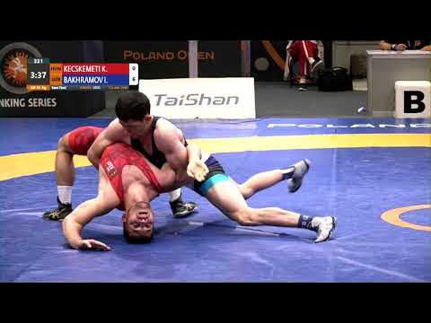 1/2 GR - 63 kg: K. KECSKEMETI (HUN) v. I. BAKHRAMOV (UZB) backdrop