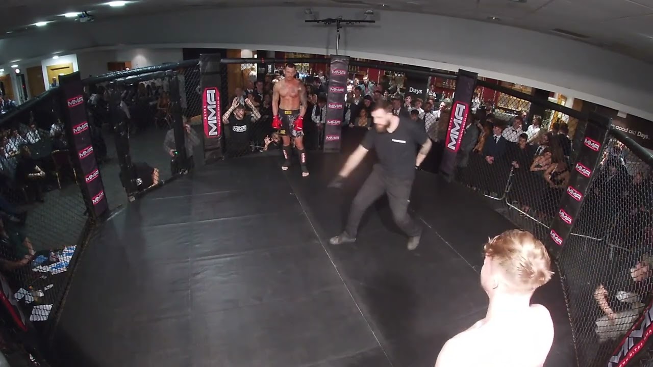 Swansea | Ultra MMA | Andy Ward VS Perry Mills