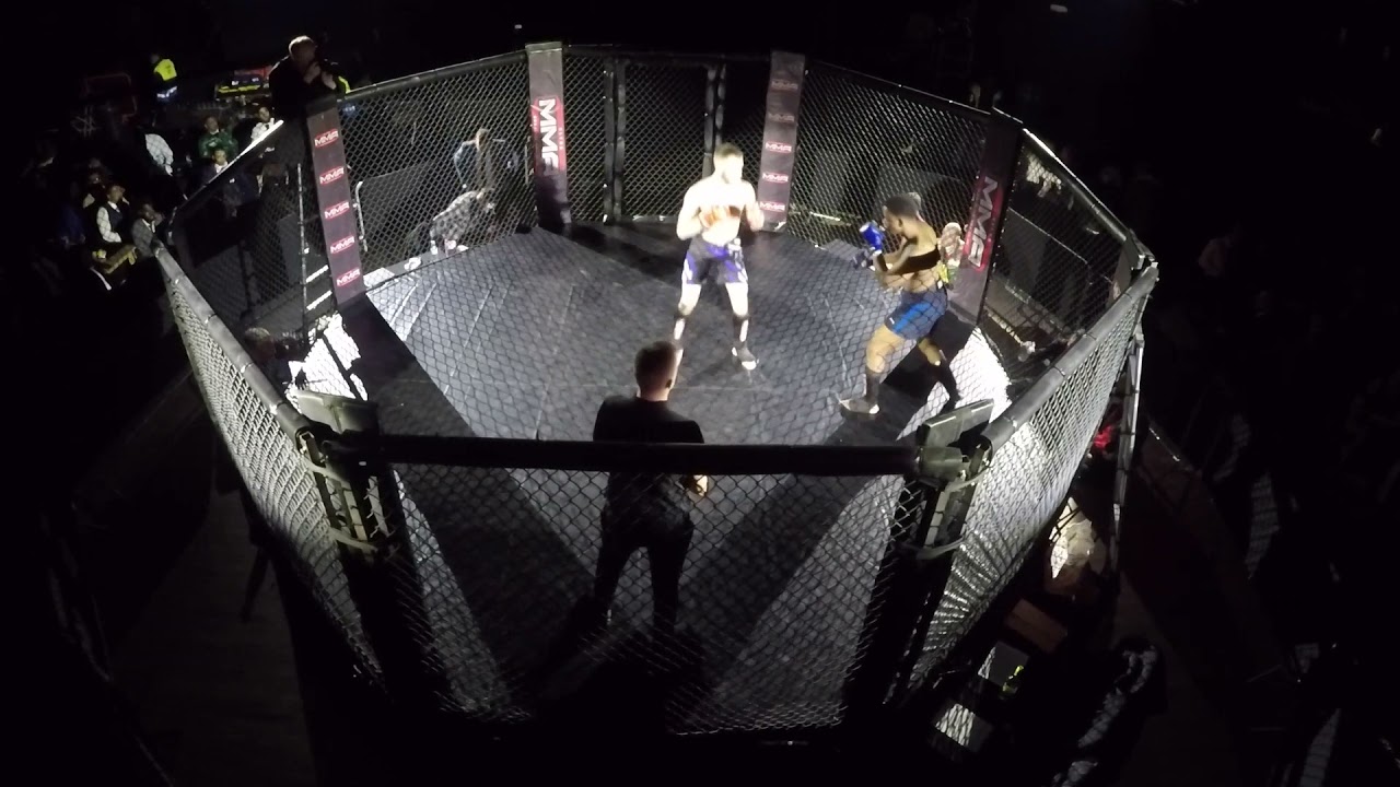 Fight 14 UMMA Rent Boy Ronnie V Emz background