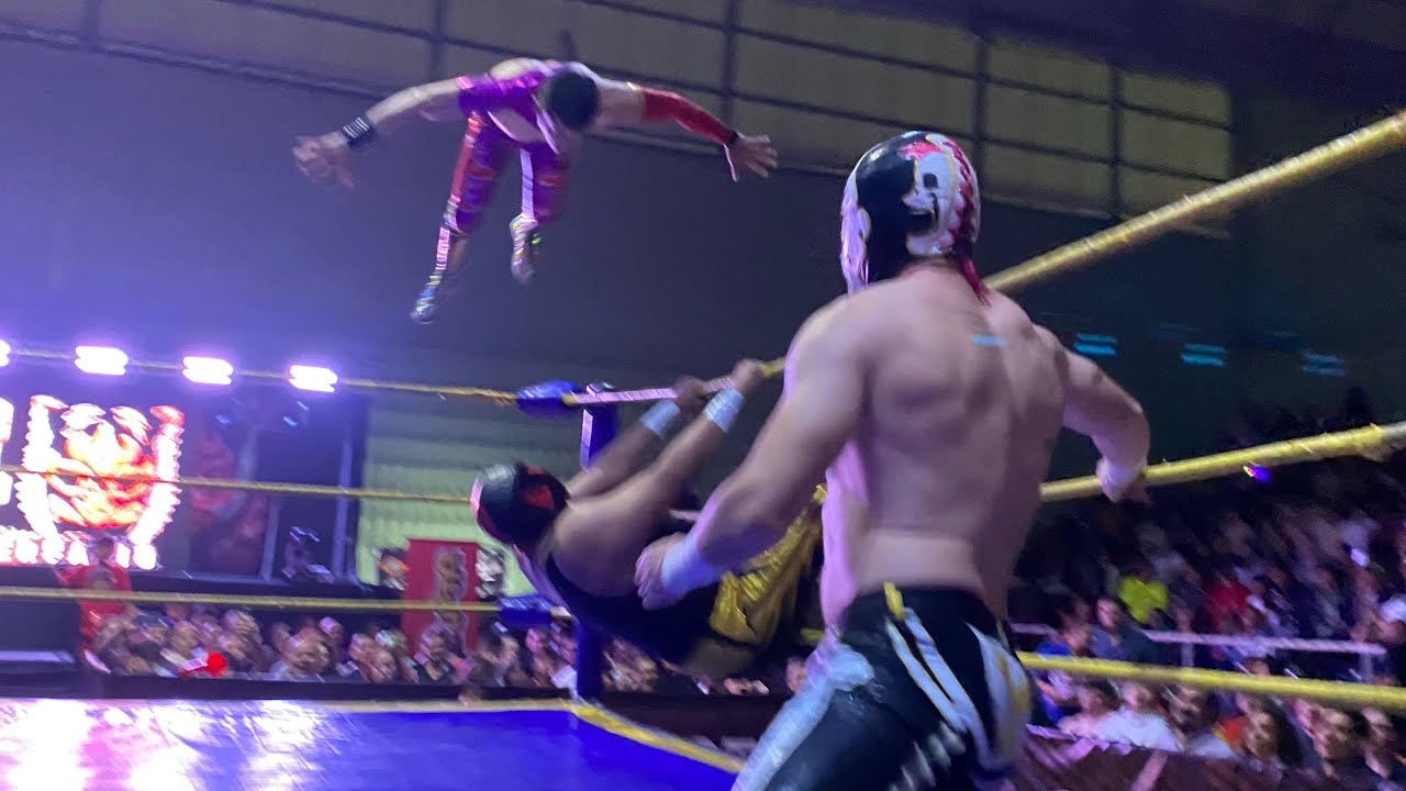 Gatoniko y Águila Roja Vs Rockambole Jr y Radical en los 40 años de Felino