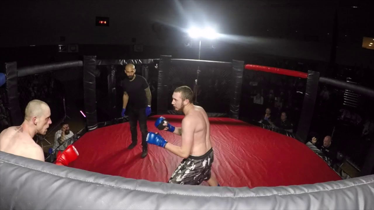 Basildon | Ultra MMA | Adam Smith vs Robbie Wood