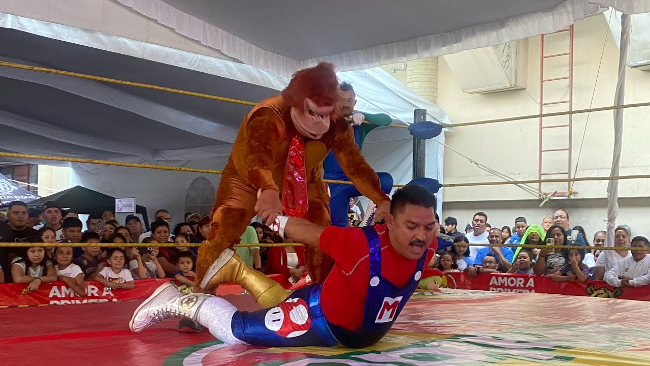 Marios Bros Vs Luici Vs Don King Kong y Wualugy con Vangellys Entertainment background