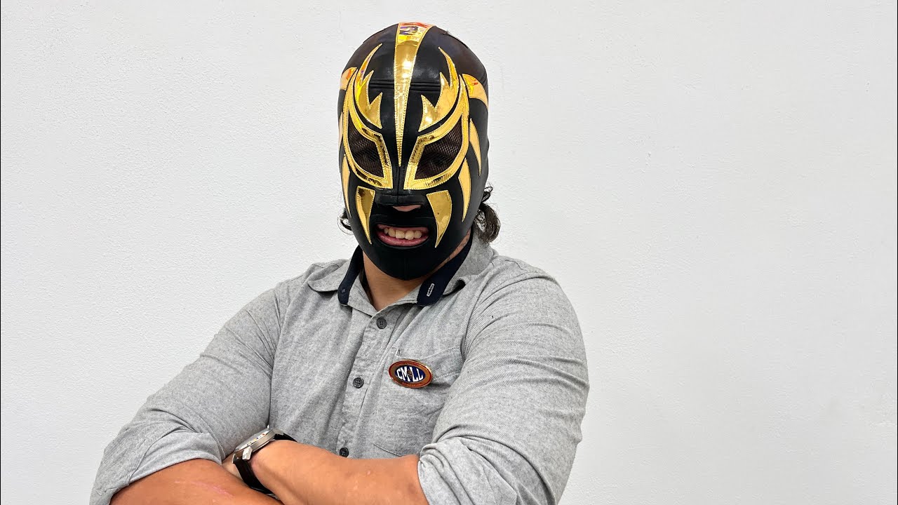 Oro Jr: Una segunda generación de Los Metálicos con sus primos Los Calavera? Gracias al CMLL por los background
