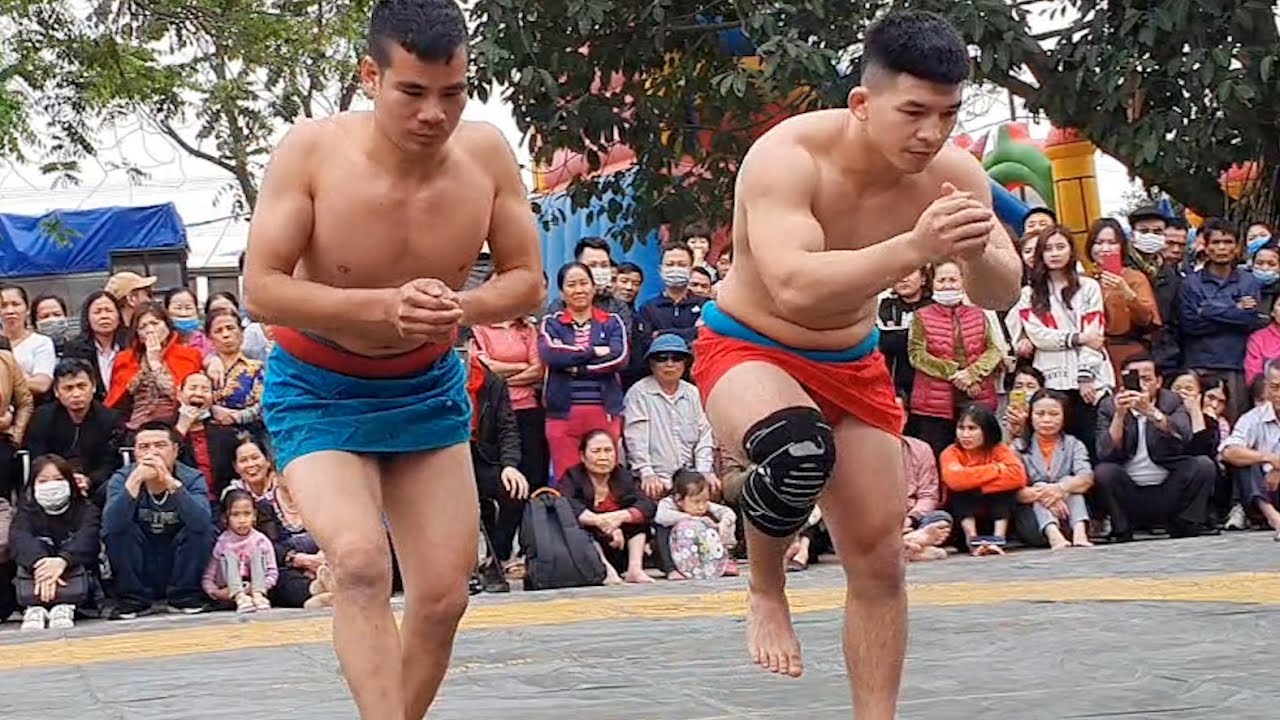 Vật nam - "Hot Boy" Phạm Sĩ Thu đấu chiến lèo 2. hội Dương Lôi - Từ Sơn