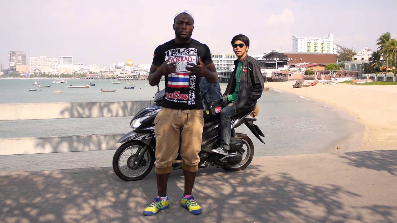 Umar Semata moments before his fight at Yokkao 7