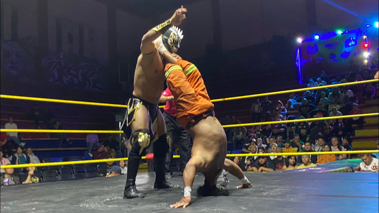 Hijo de Mr. Niebla, Caníbal Jr y Vudú Max Vs Guerrero Mixtico Jr, Auzter y Profano background