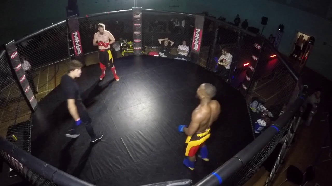 Ultra MMA | Croydon | Tarik Minogue VS Jason Wyatt