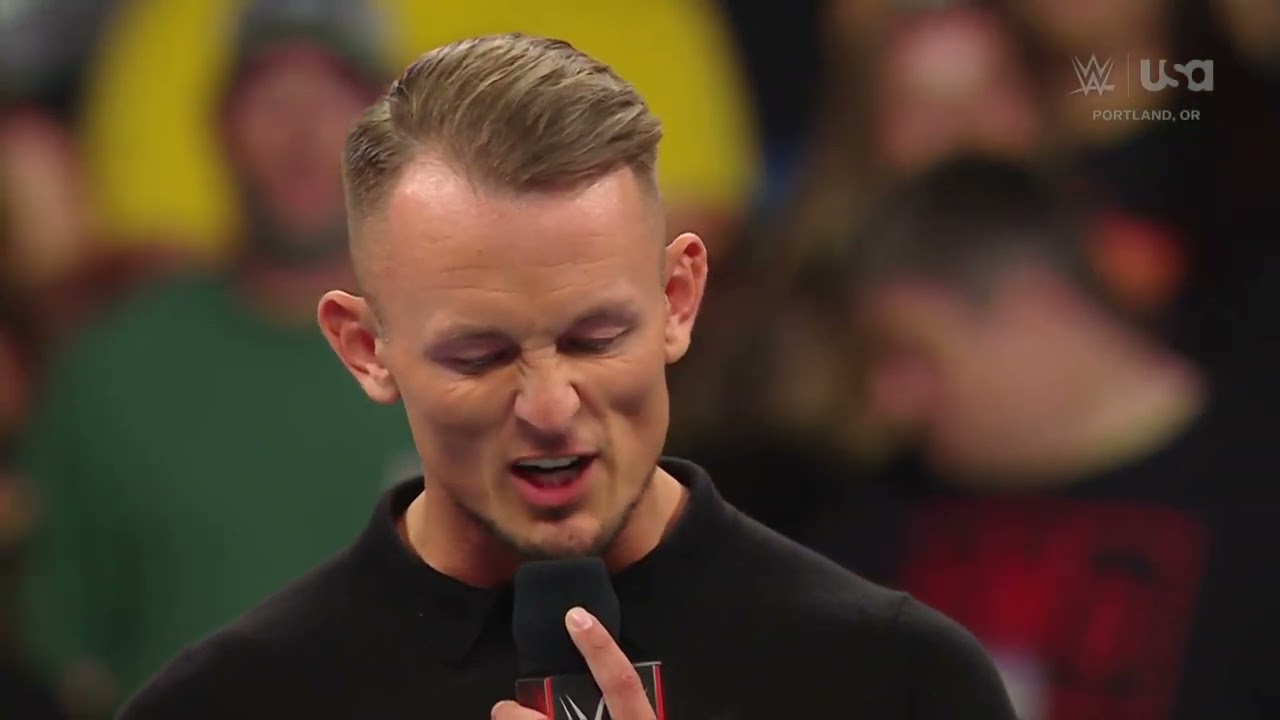 Gunther rejects Sami Zayn's request again: Raw, Sep. 16, 2024 background