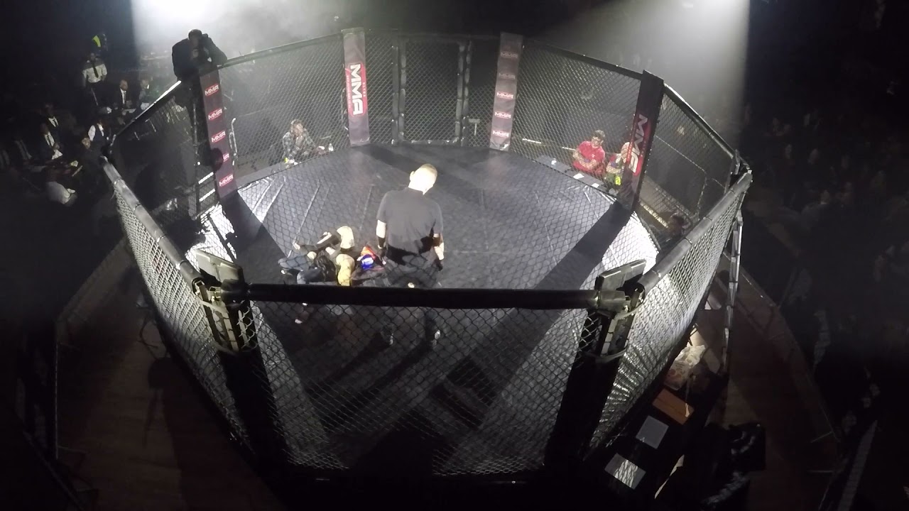 Fight 5 UMMA Adam Flash Stroud V Splitsboy