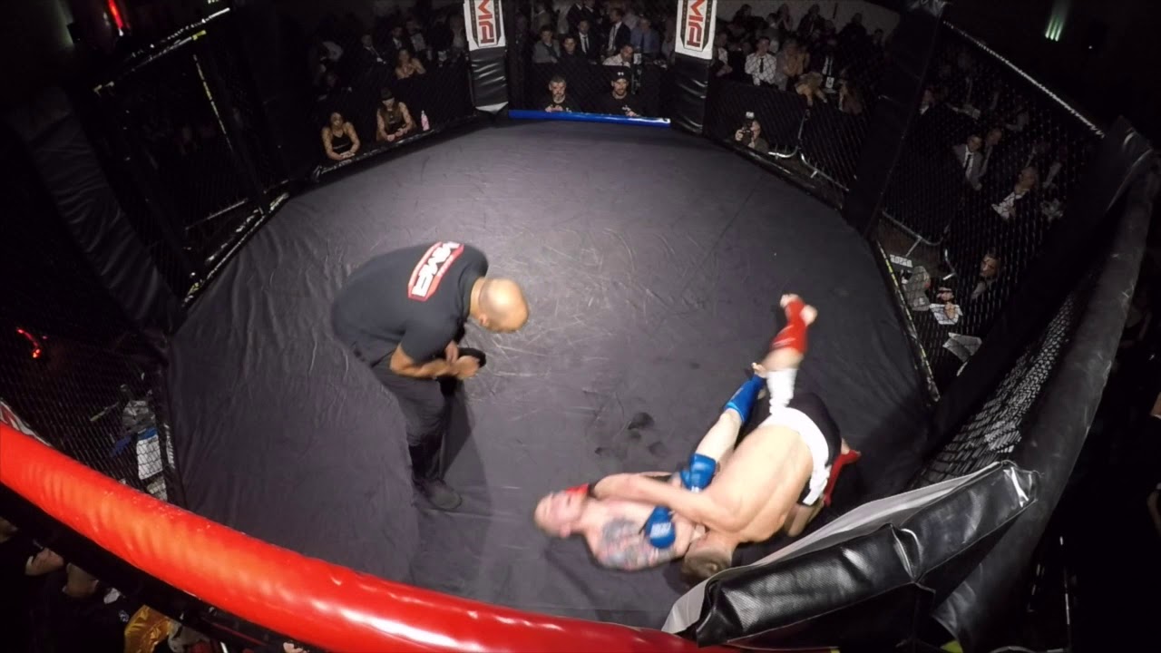 Ultra MMA | Birmingham | Kurt Jones vs Craig Crewe background