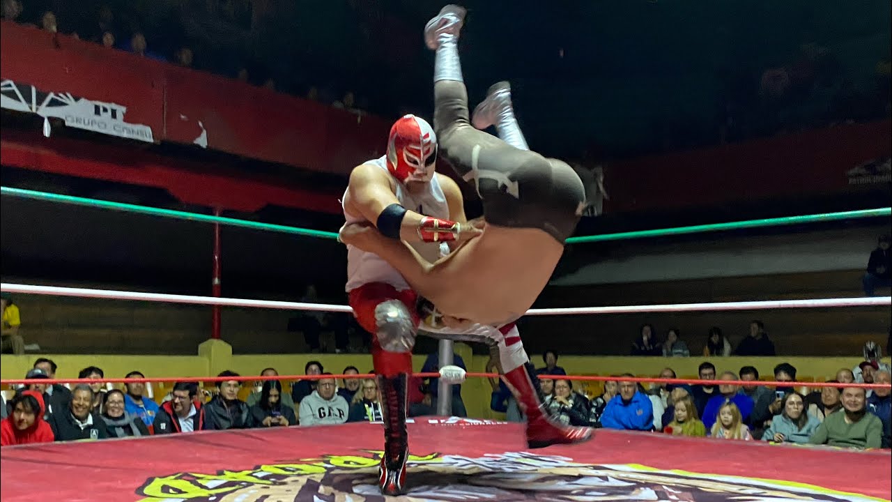El Divino y Henry el Payaso Vs Mosquetero del Diablo y Epidemia en la Arena Afición con Max Proad
