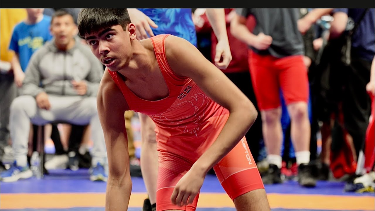 U17 A. Randhawa (GBR) vs O. Fjodorovs (LAT). Freestyle 60kg youth wrestling. backdrop