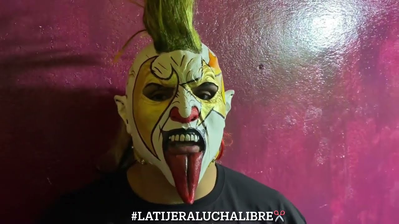 Psycho Clown: Regreso a AAA en funciones de TV hasta el próximo año; quiero la parte internacional background