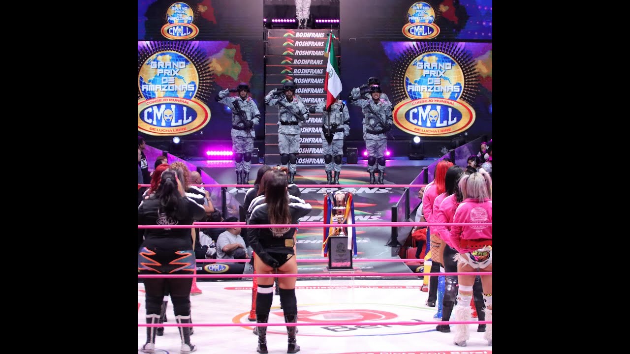Reporte CMLL: La #ArenaMéxico entonando el Himno Nacional background