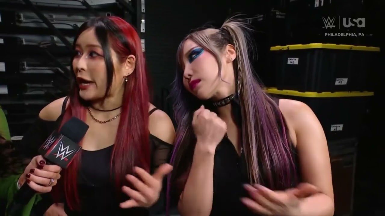 Liv Morgan and Raquel Rodriguez confronts Damage CTRL: Raw, Oct. 21, 2024 background