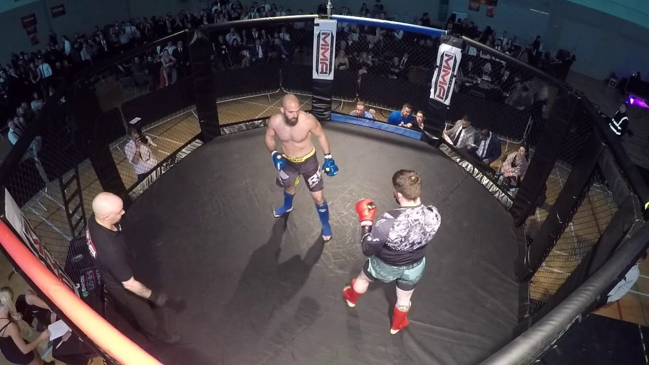 Ultra MMA | Basildon | Dean Johnson VS Andrew Sayvas backdrop