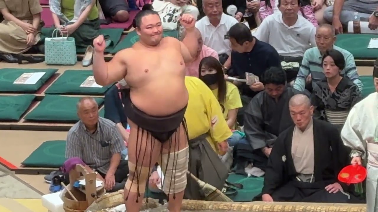 速報❗️朝乃山vs錦富士【大相撲令和7年9月場所】13日目ASANOYAMA vs NISHIKIFUJI 2025/09/26 SEP 2025 DAY13 background