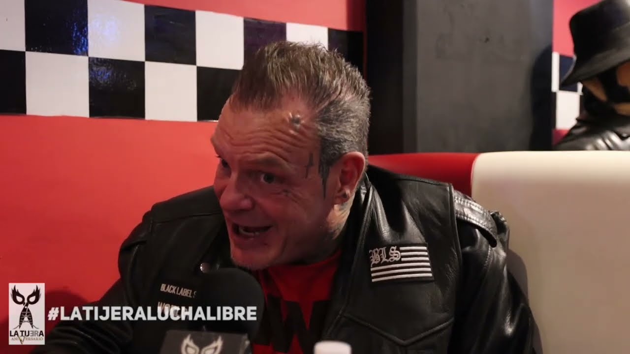 Vampiro: Me voy feliz con la gira, no es cierto lo de Konnan y Latin Lover, se los diré a la cara background