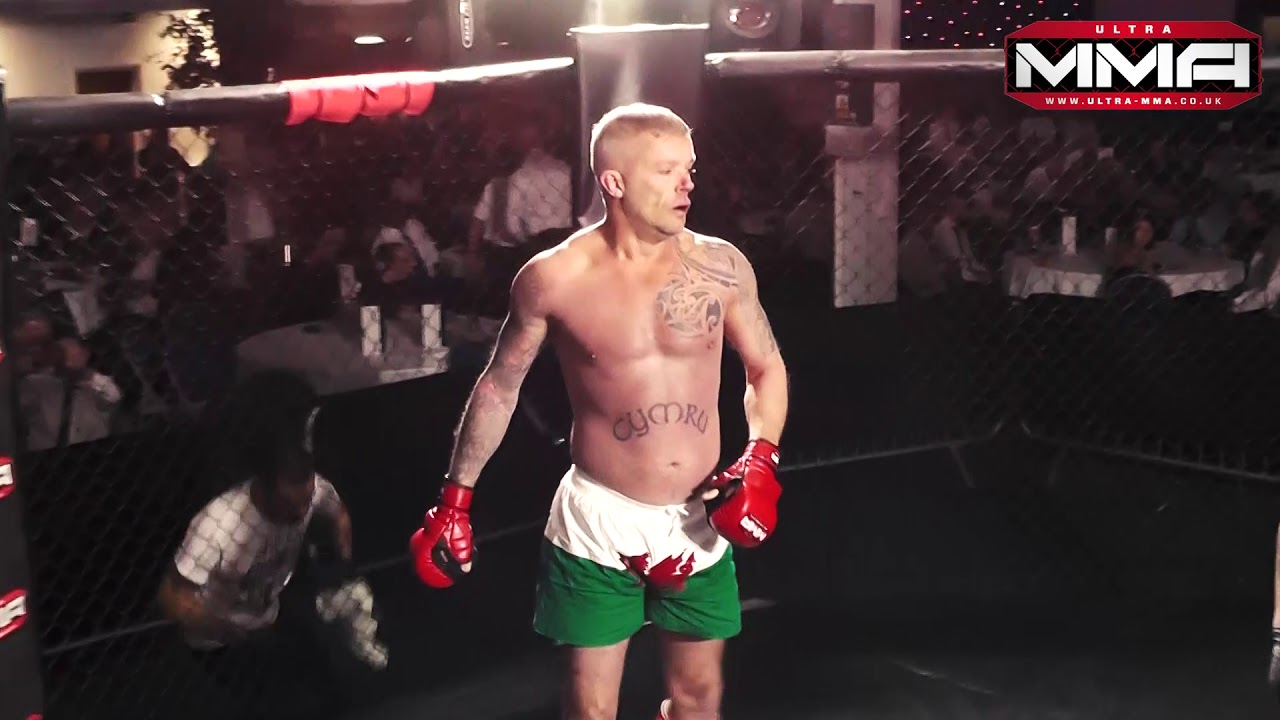 Ultra MMA | Bristol | Mark McLinden V Matt Hoyle
